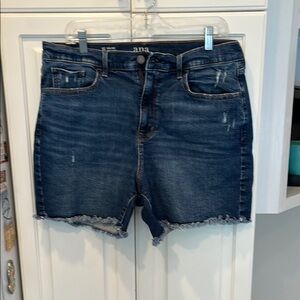 Ana Distressed Denim Shorts 5 inch NWOT Size 16